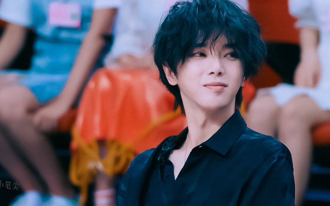 【华晨宇】飒飒混剪 轻轻满身漫游