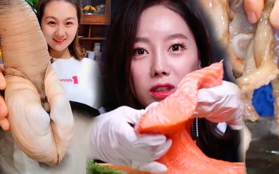 美女主播超大海鲜吃播集锦,生吃象拔蚌超猛活章鱼无敌厚切三文鱼