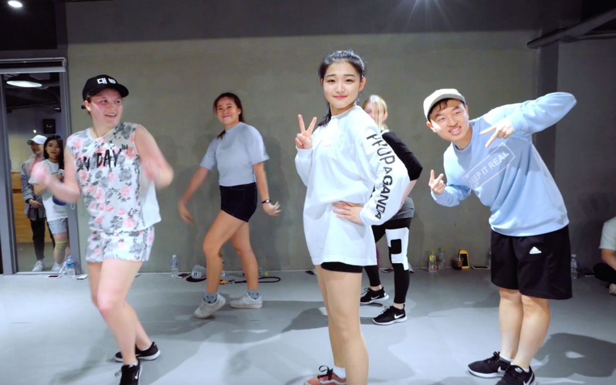 04093c 关注edc王翔宇2017-4-22 20:10来自iphone 6s一个接一