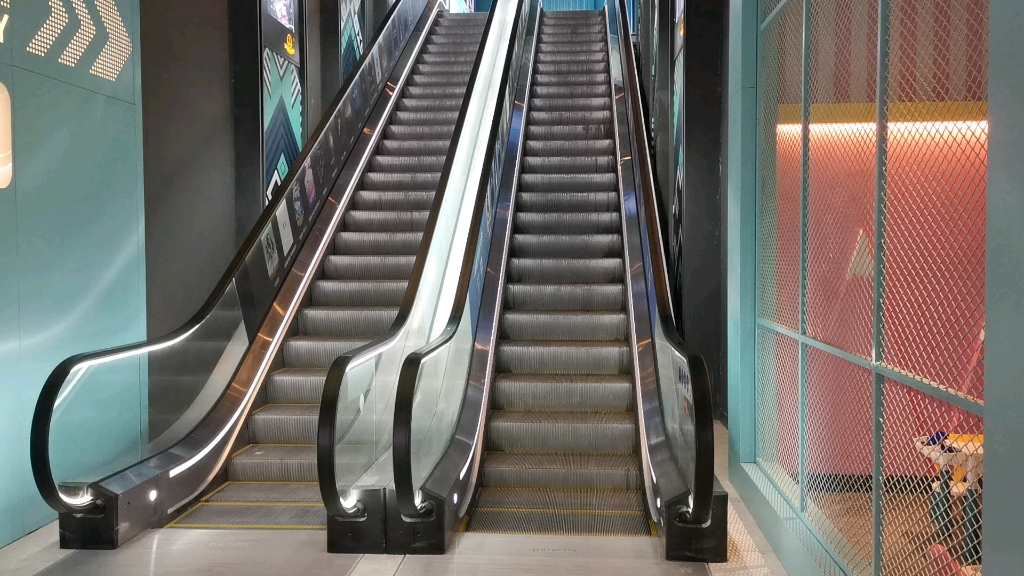 梧州万达影城电动扶梯