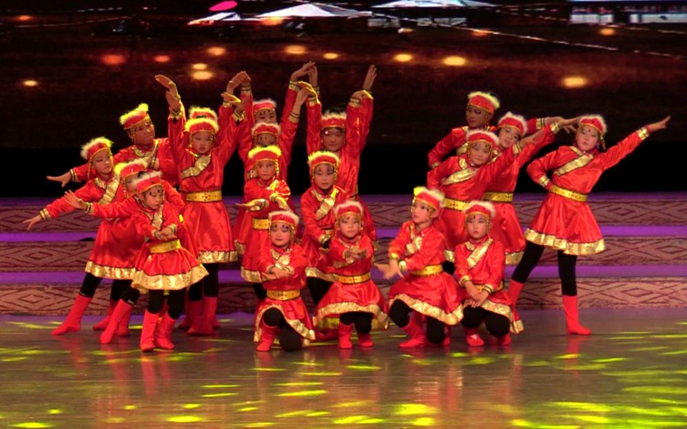cetv绽放的向阳花2019少儿新春盛典(徐州站)—《乌力吉》睢宁纤合舞蹈
