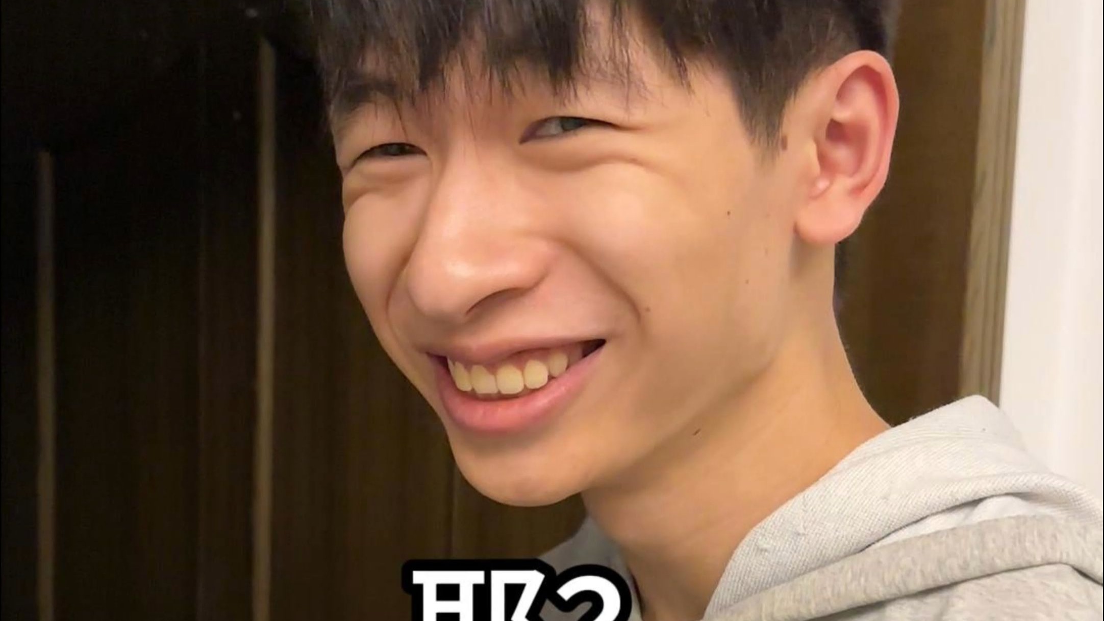 当大一范晓言误入大四宿舍