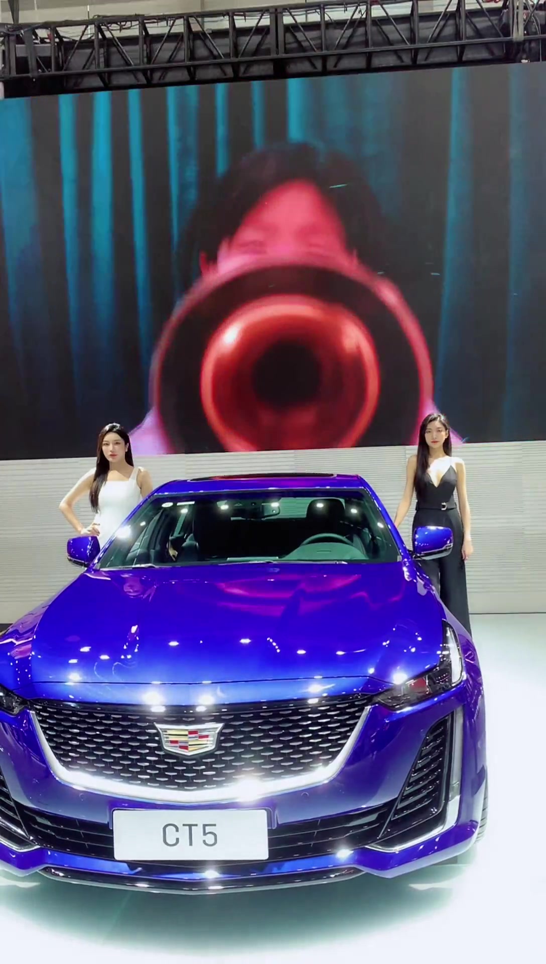 摄影师冷哥_2021-07-20-深港澳车展