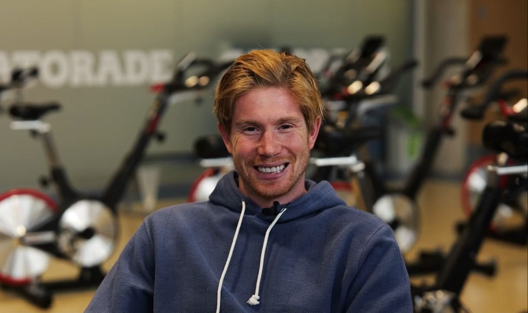 德布劳内谈到换发型的心路历程