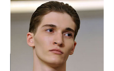 他是龙男主matvey lykov的秀场剪辑(九)