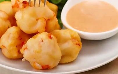 【delish kitchen】鱼肉山芋饼沙律虾仁