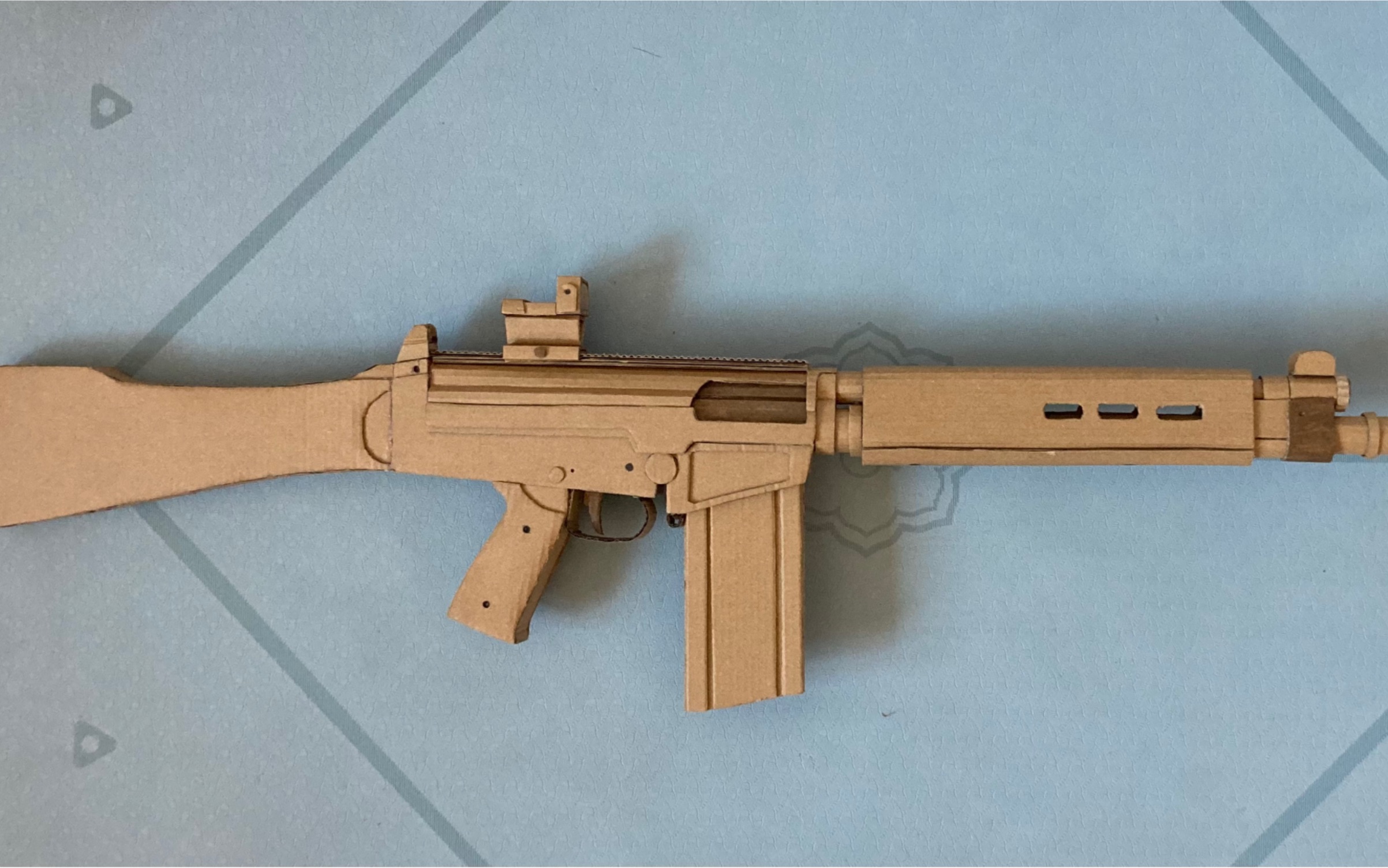 fnfal自动步枪纸质模型