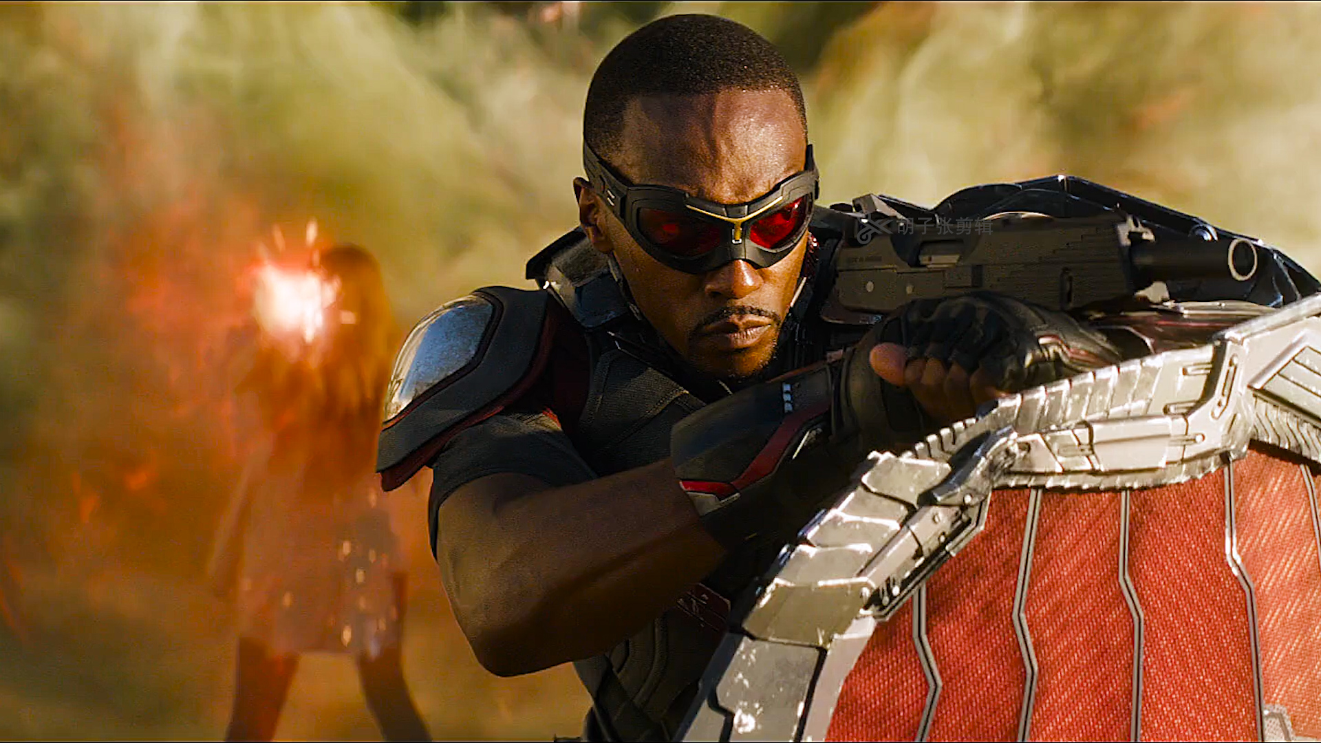 《美国队长》猎鹰的翅膀也是振金做的吗?