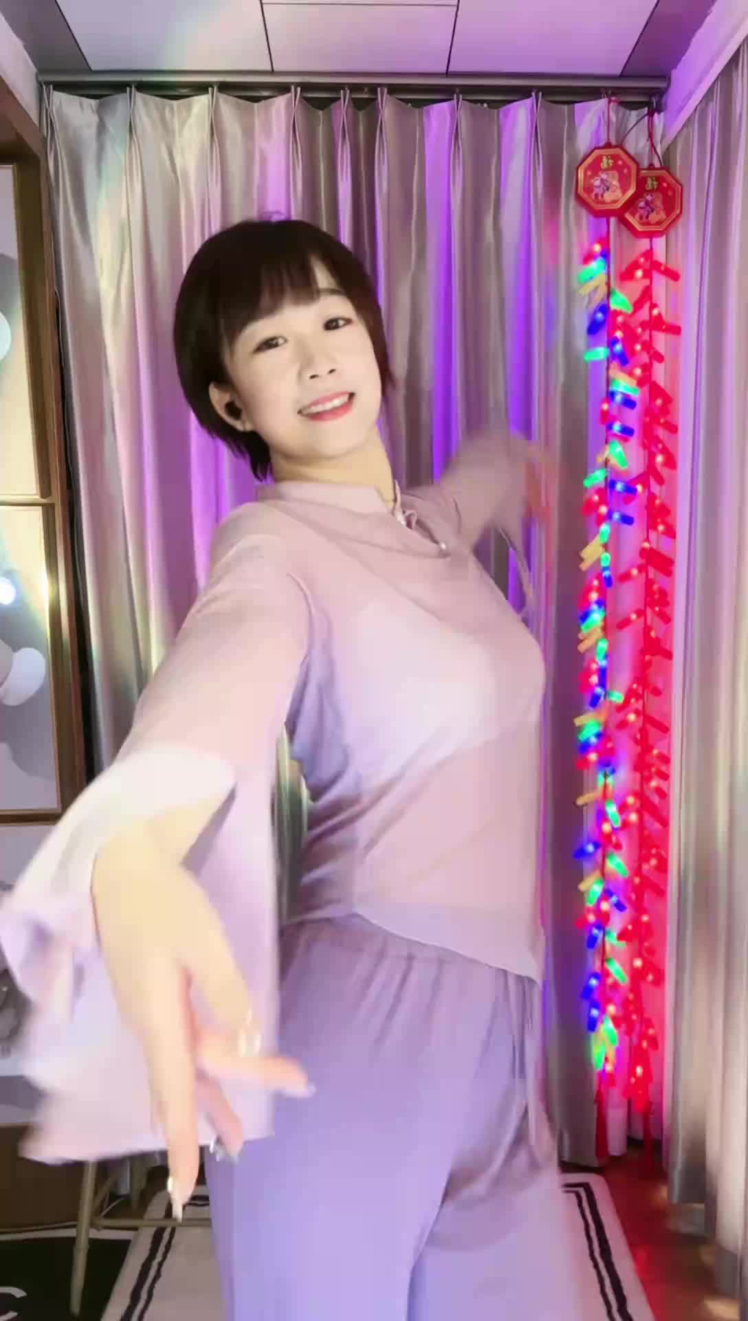抖音_叶小羽1220_240217_114031