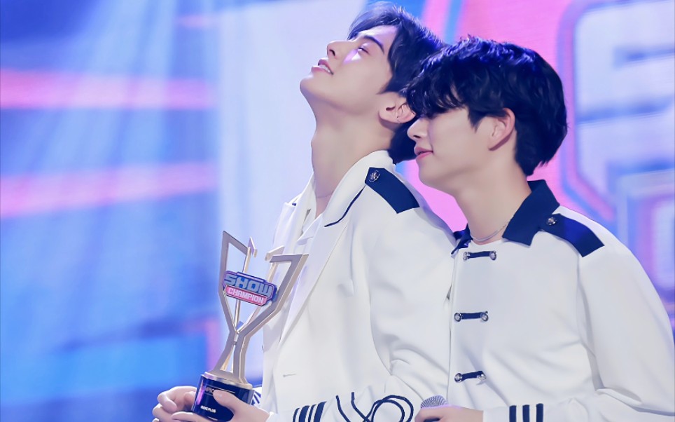 【astro父子cp|车银优&金明俊】优俊の恋爱日记(搬运)_哔哩哔哩_bili