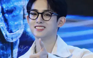 下载视频: 只要我不尴尬，尴尬就不会找上我＃董思成＃winwin