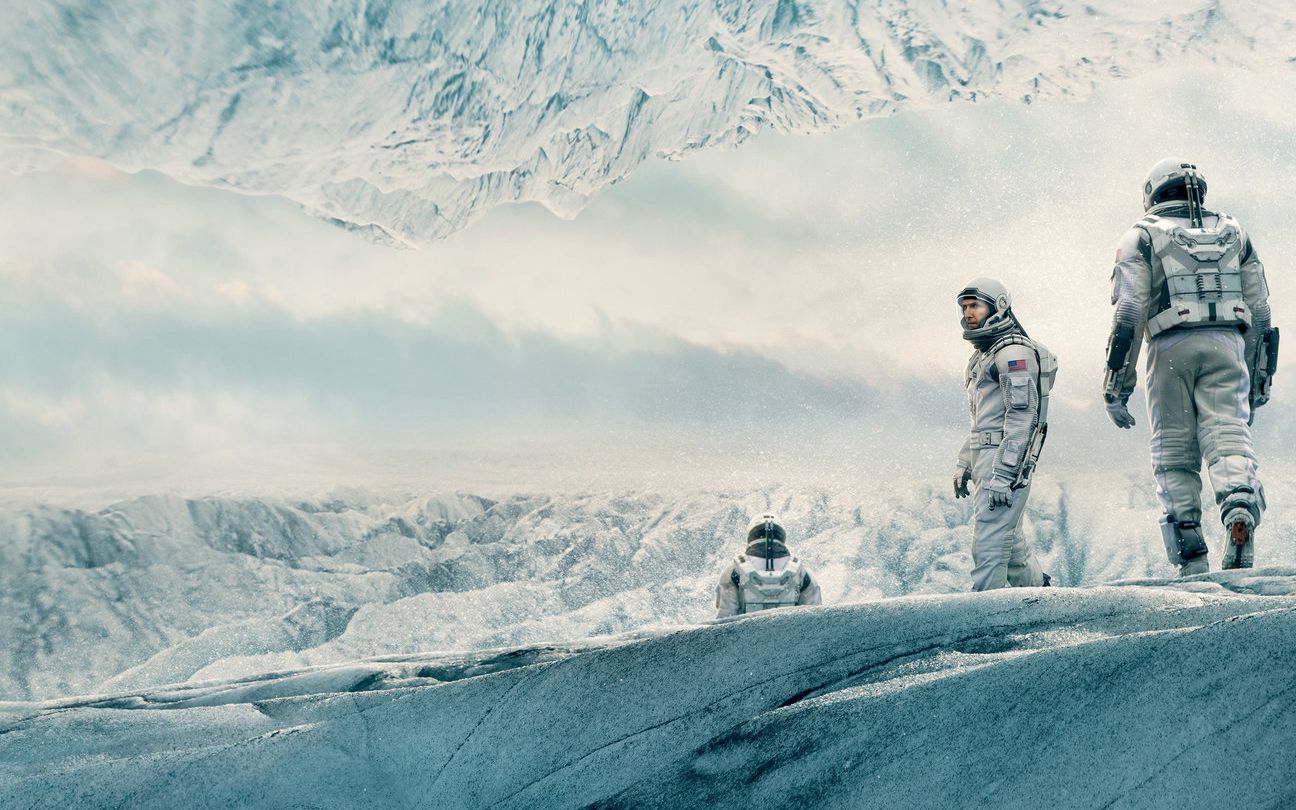 3《星际穿越》,可以载入科幻电影历史的剧作 ,诺兰的宇宙观让人折服