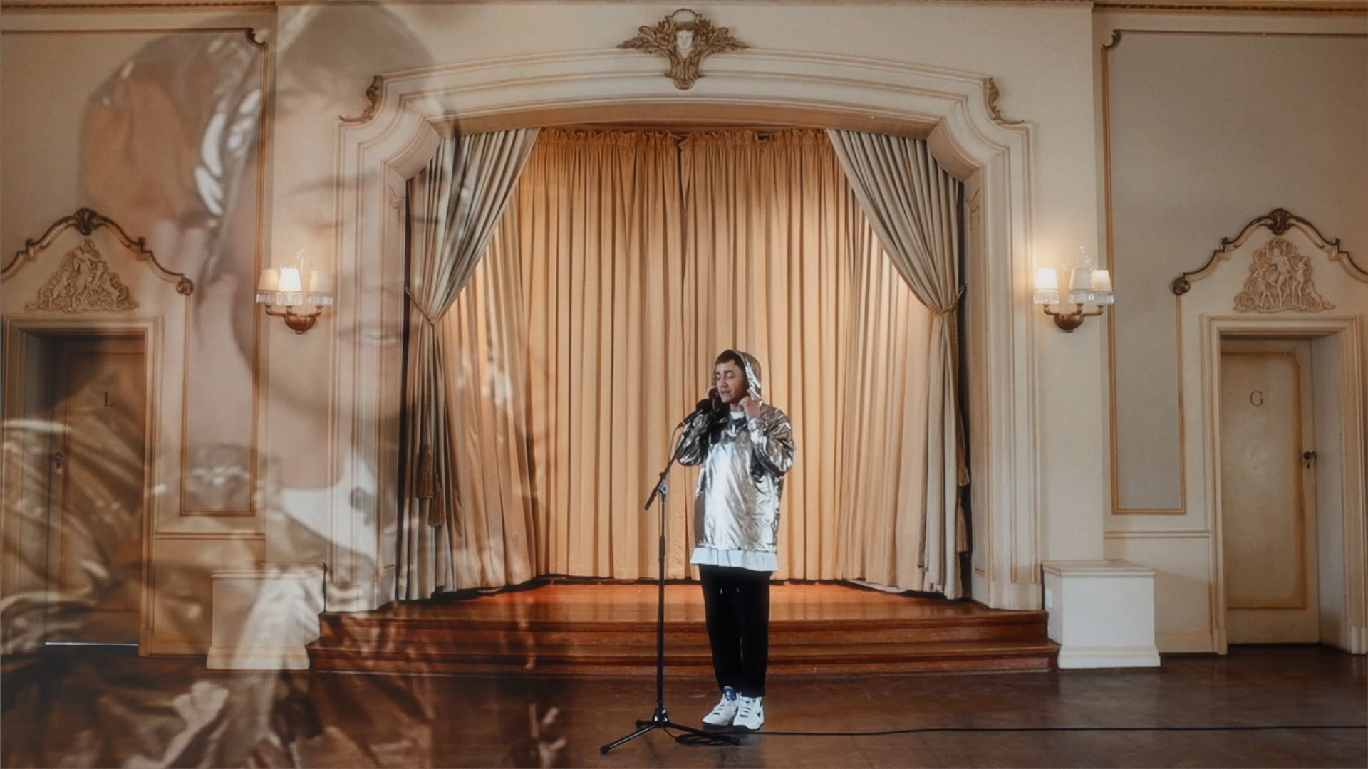 choir boy (vocals from my ballroom) - lakyn