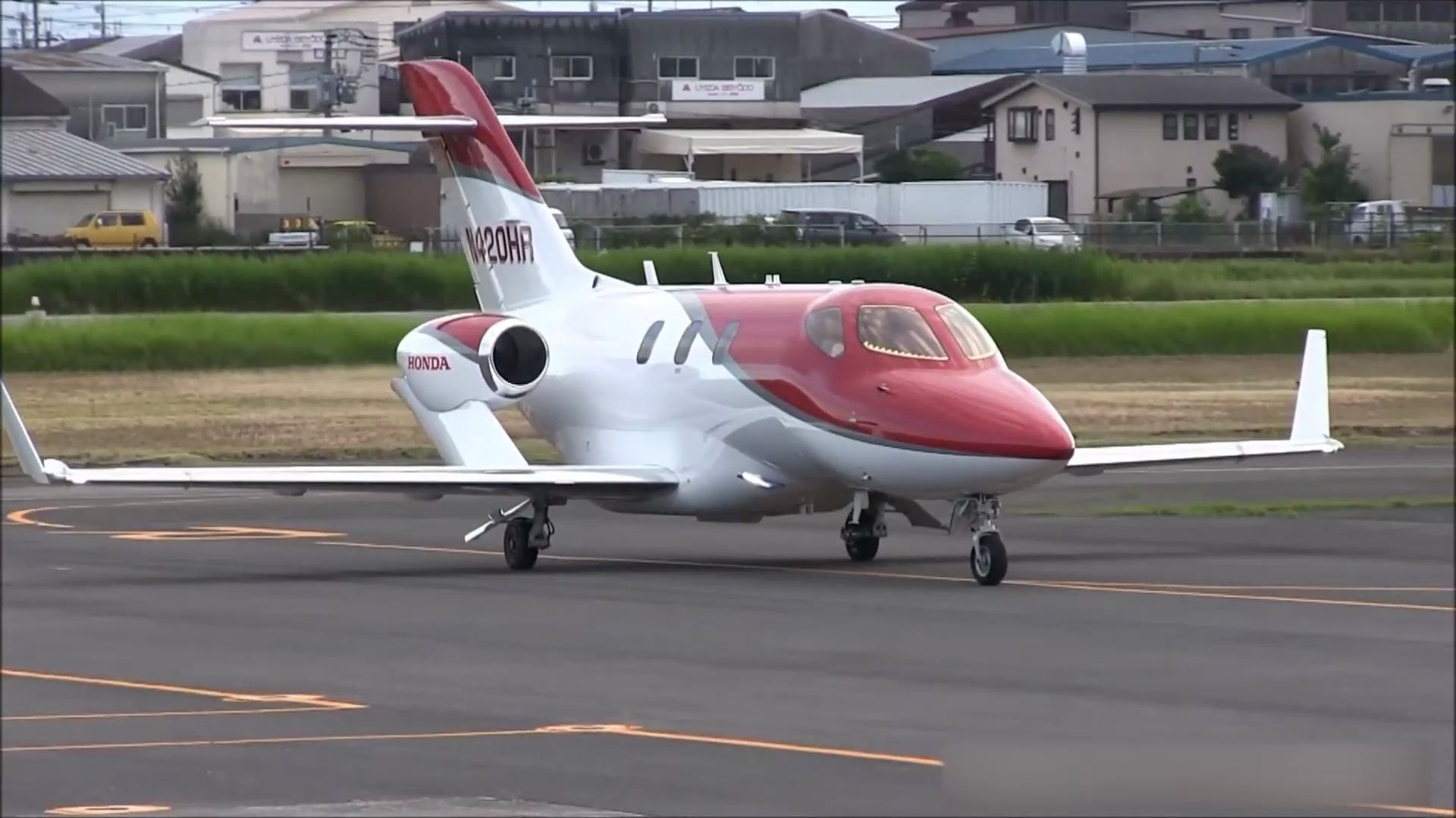本田喷气式飞机图片