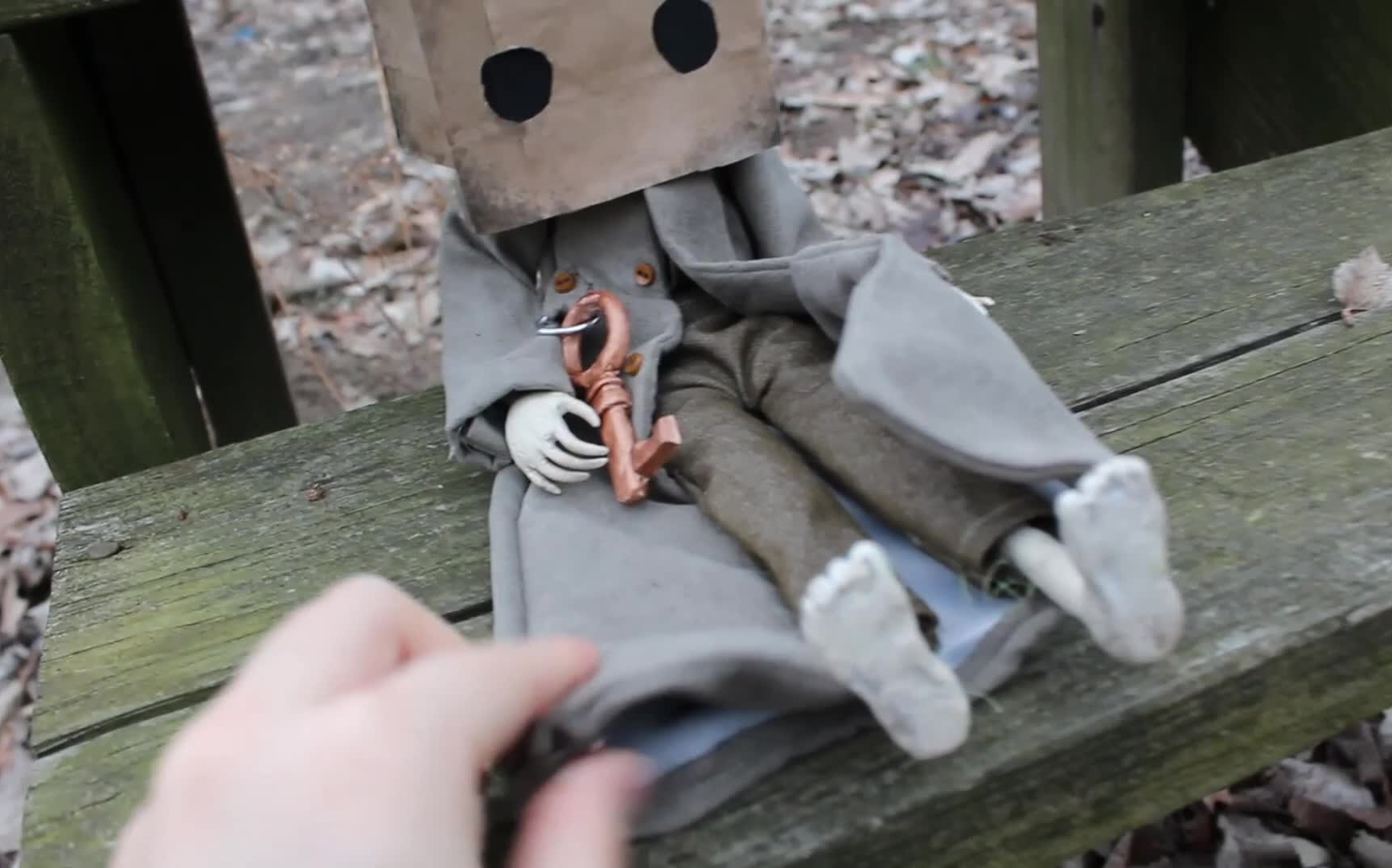 查克拉的游戏人生小小噩梦2手办莫诺来和大家打个招呼吧