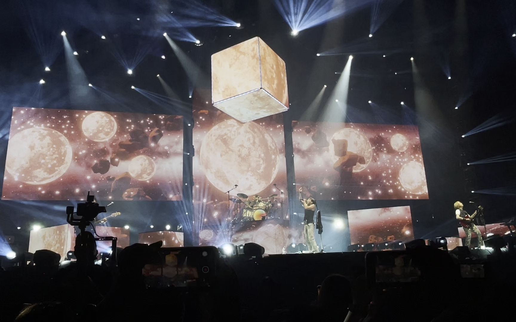 supper moment内地演唱会首唱《人类群星闪耀时》【suppermoment "the