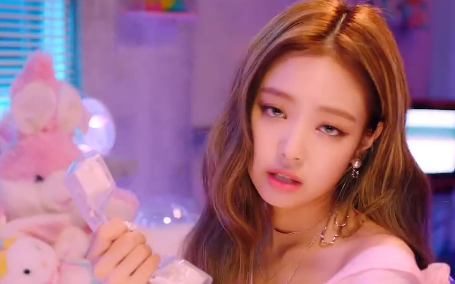 blackpink金智妮jennie的千层套路让你心动的一百万个理由