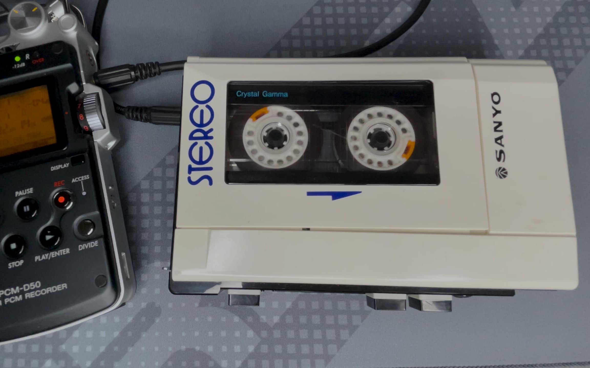 80年代初期的普通磁带随身听(砖)性能如何—三洋m4430鉴赏与使用体验