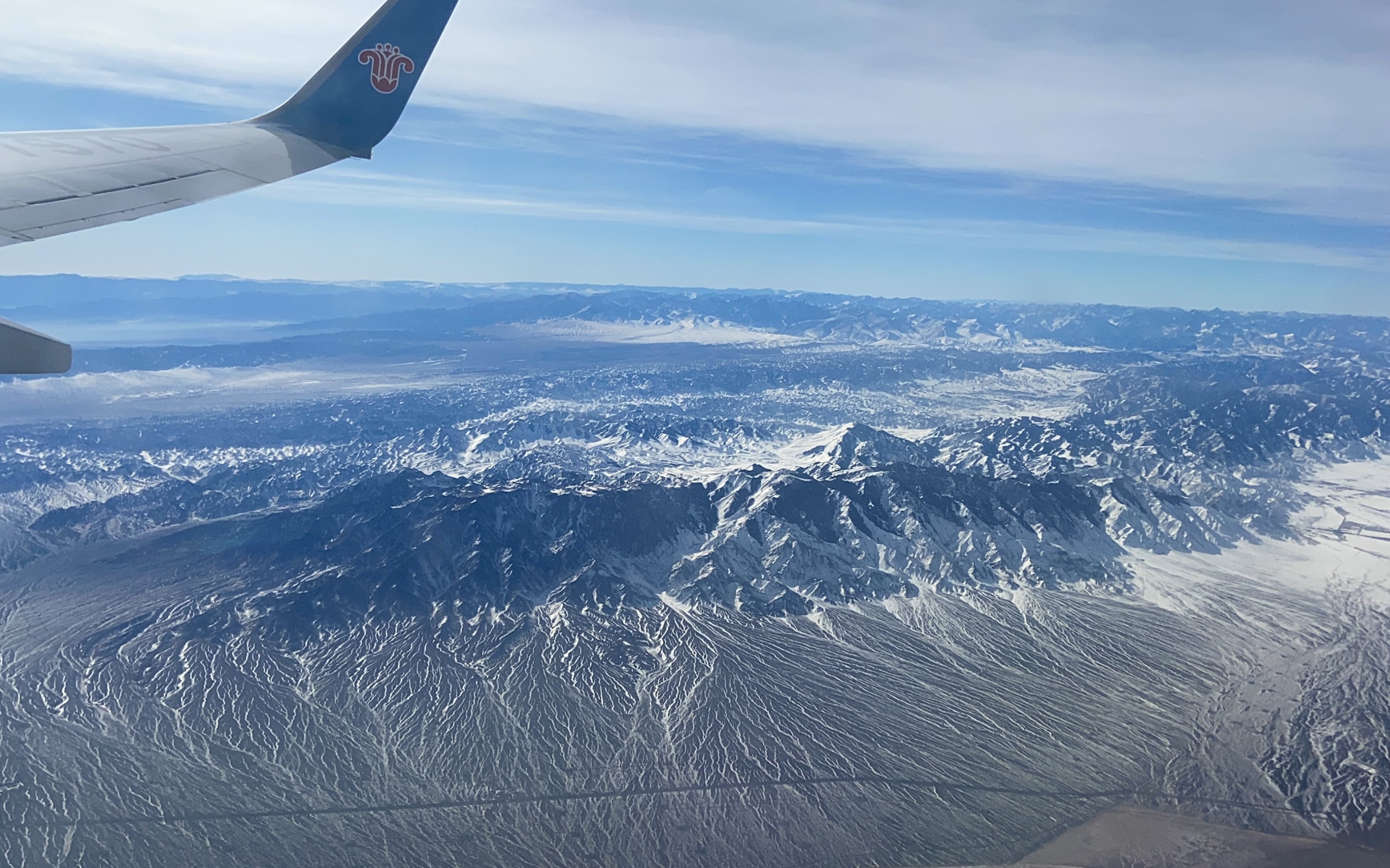 空中俯瞰雪景 乌鲁木齐起飞 南航CZ6885 波音737800 B7970 URCCAN 乌鲁木齐地窝堡广州白云哔哩哔哩bilibili