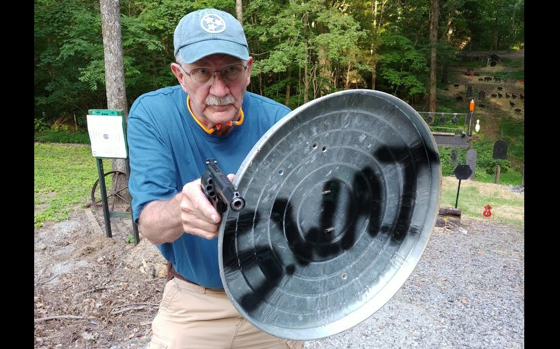 hickok45老爷子上手swmodel327trr8左轮手枪