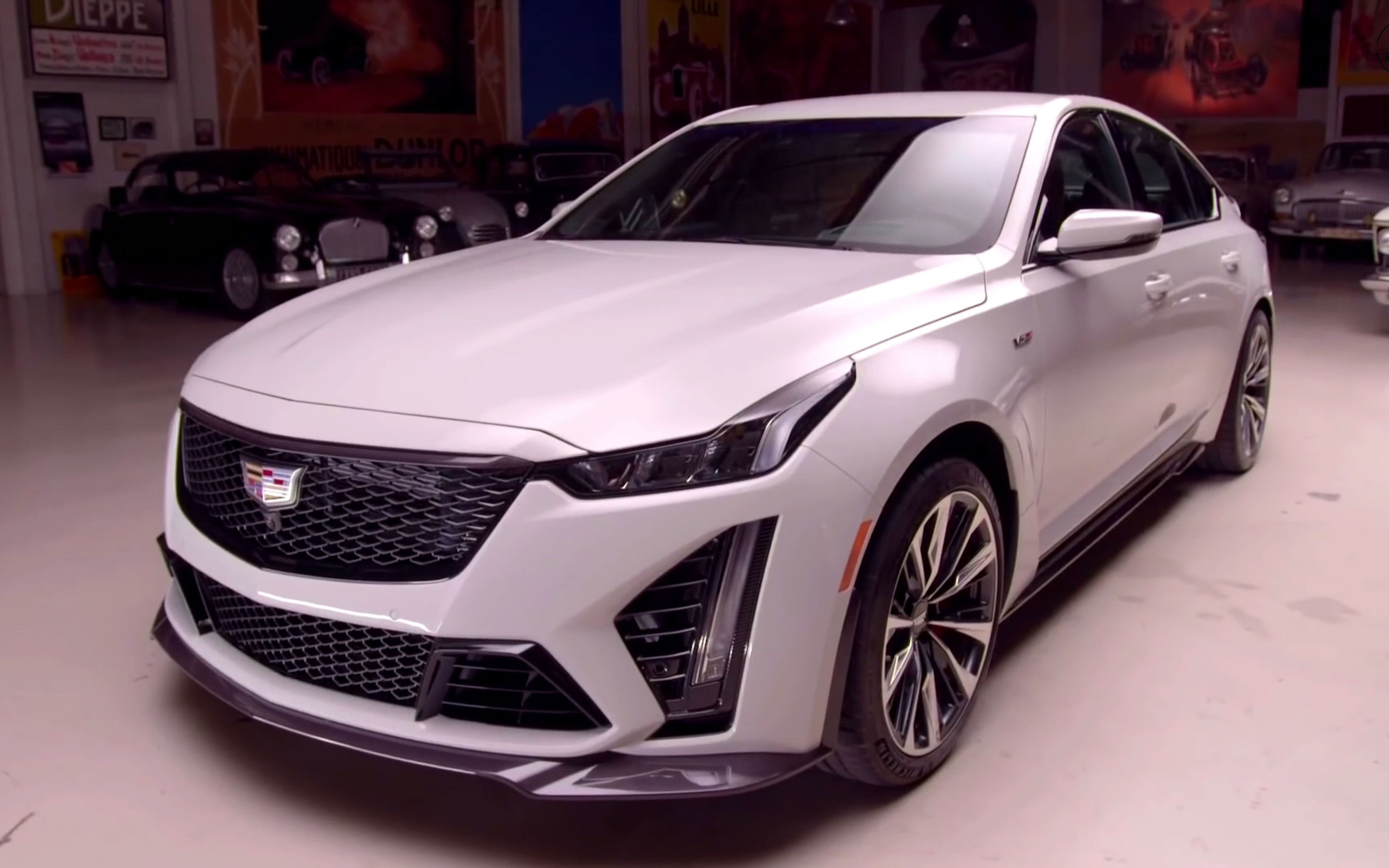 宝马m3强劲对手!凯迪拉克ct5-v blackwing_哔哩哔哩_bilibili