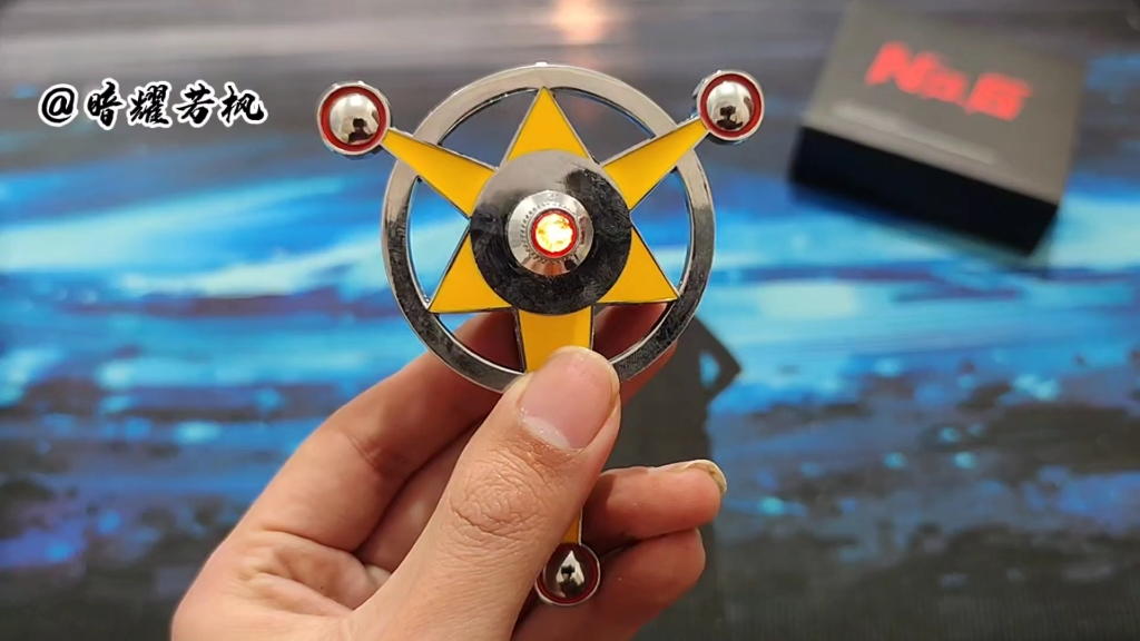 泰罗奥特曼变身器