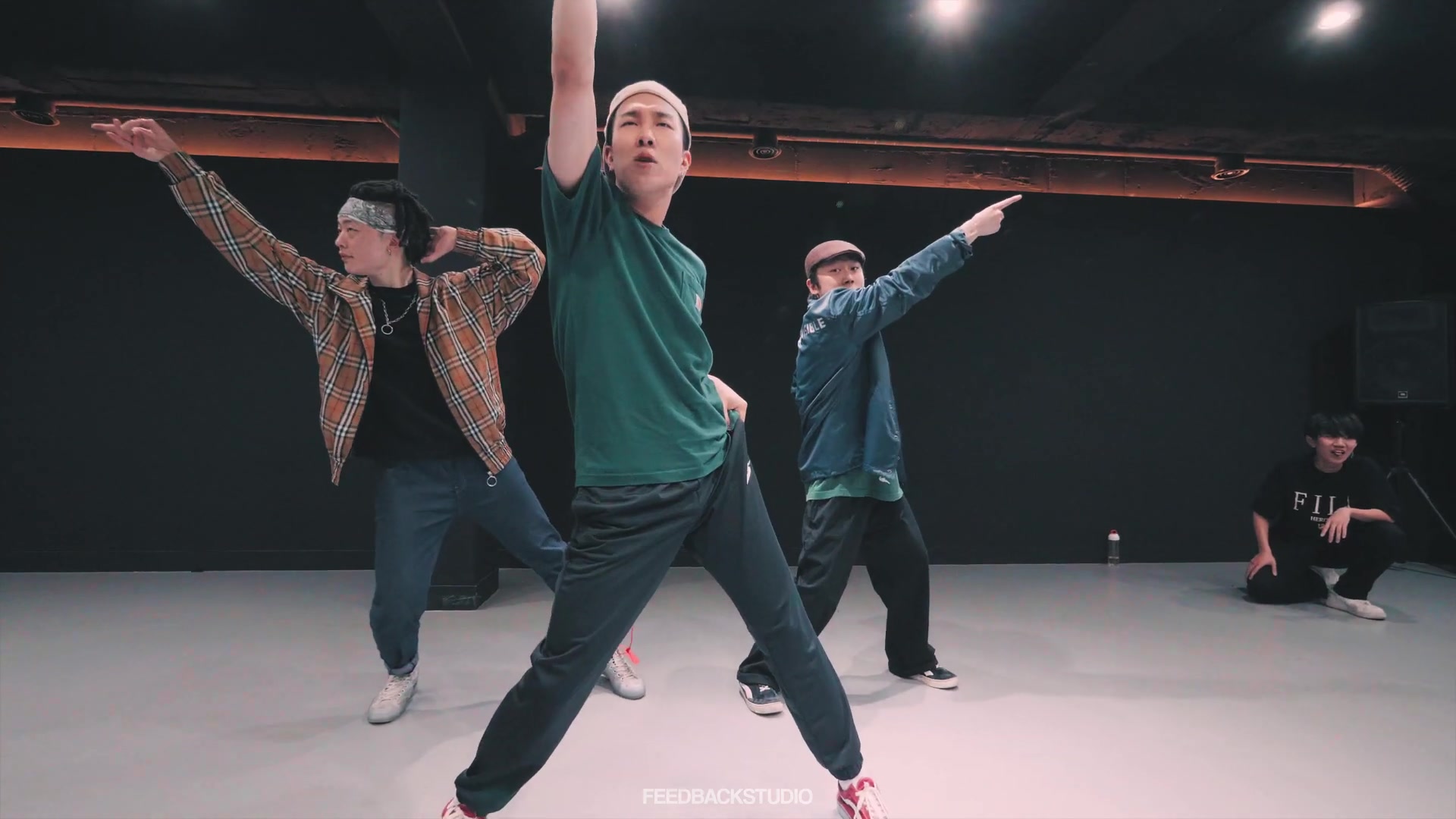 逗比舞团ass all超欢快locking元素编舞《mooove!》