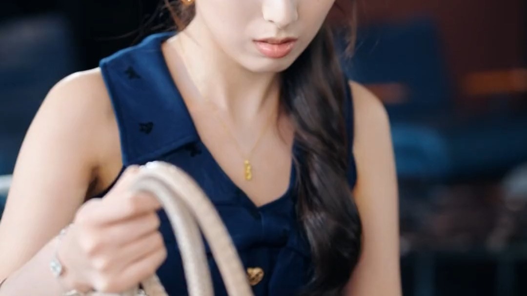 #我隐藏身份，找到了新妈妈【故事留下诸多伏笔，点开评论区红果短剧，短剧完整版直接浏览！】