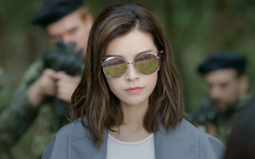 文咏珊|方天涯72我是来揍你的我不是来当英雄的,我是来揍你的歌词