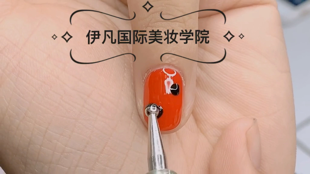 汉中最好的化妆美甲学校伊凡国际美妆学院