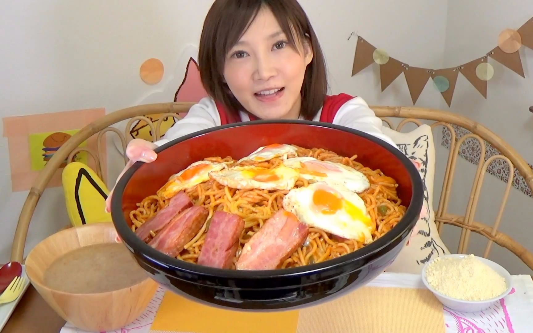 【木下大胃王】超大量那不勒斯意面加厚切培根和煎蛋5千克7720卡路里