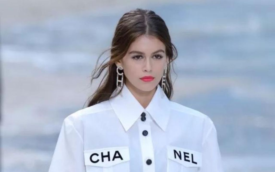 超模辛迪克劳馥女儿kaiagerber