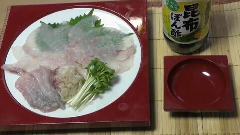 日料刀工系列 石鲽鱼刺身和碎碎念的主子