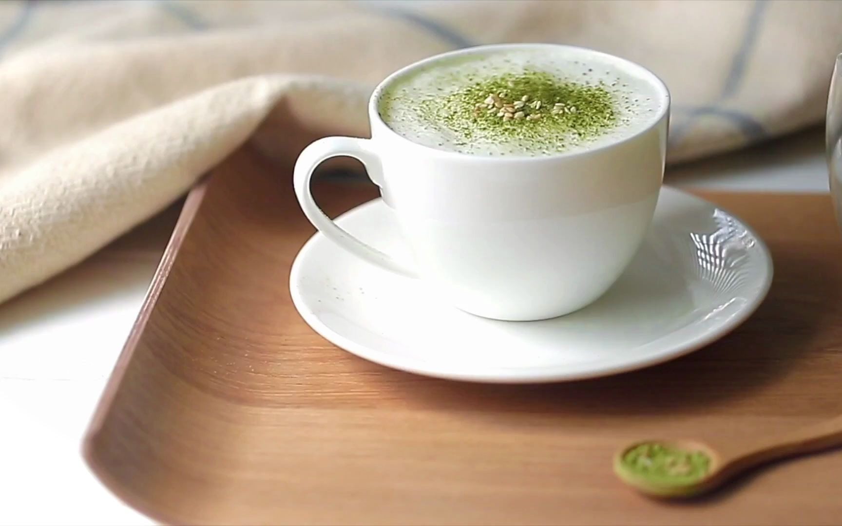 【低卡健康】抹茶豆浆拿铁 green tea soy latte│howliving美味生活