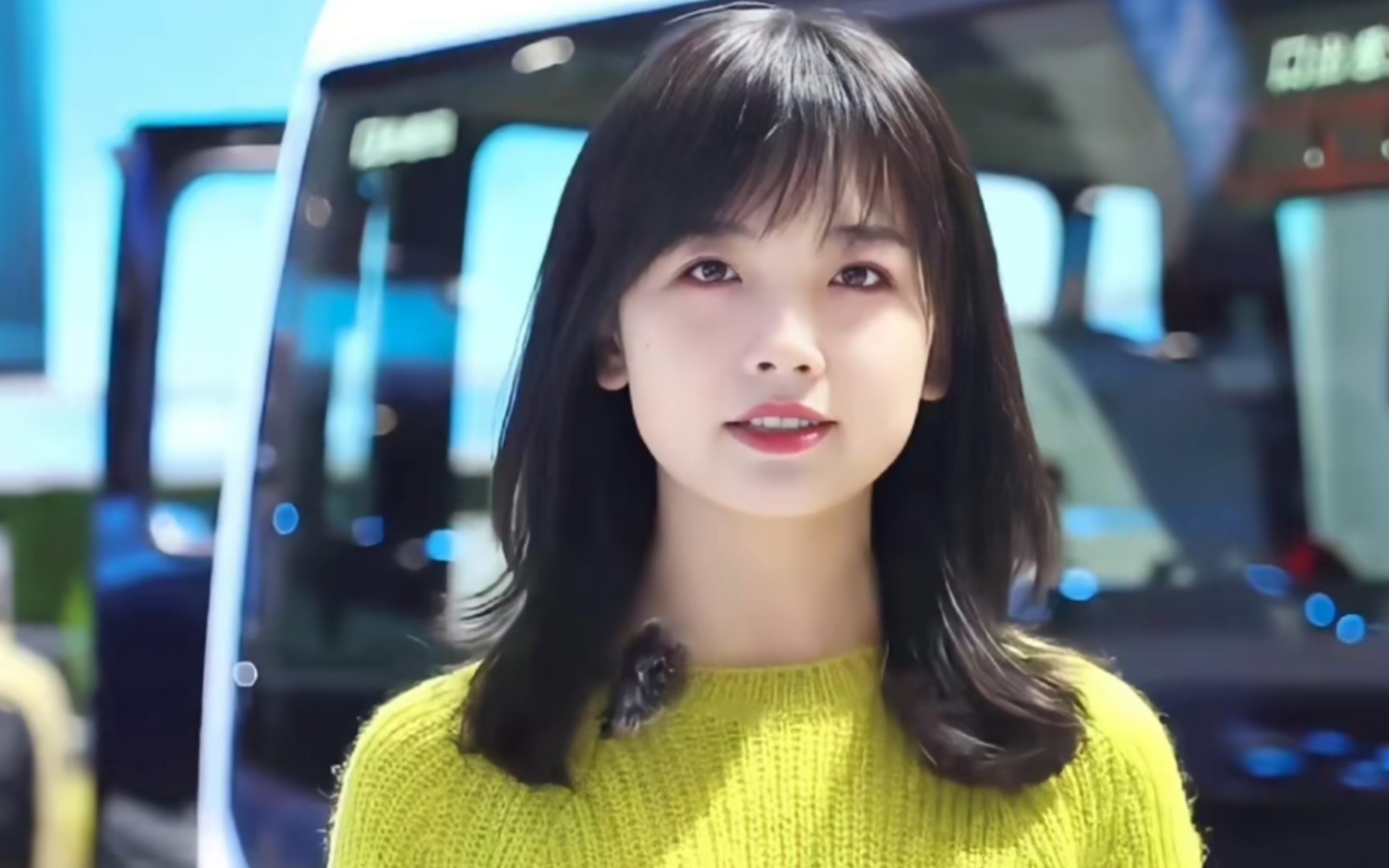 【王冰冰】小雪的时候出去 ,感觉冰冰老婆就是人间小布丁, 被撒满了