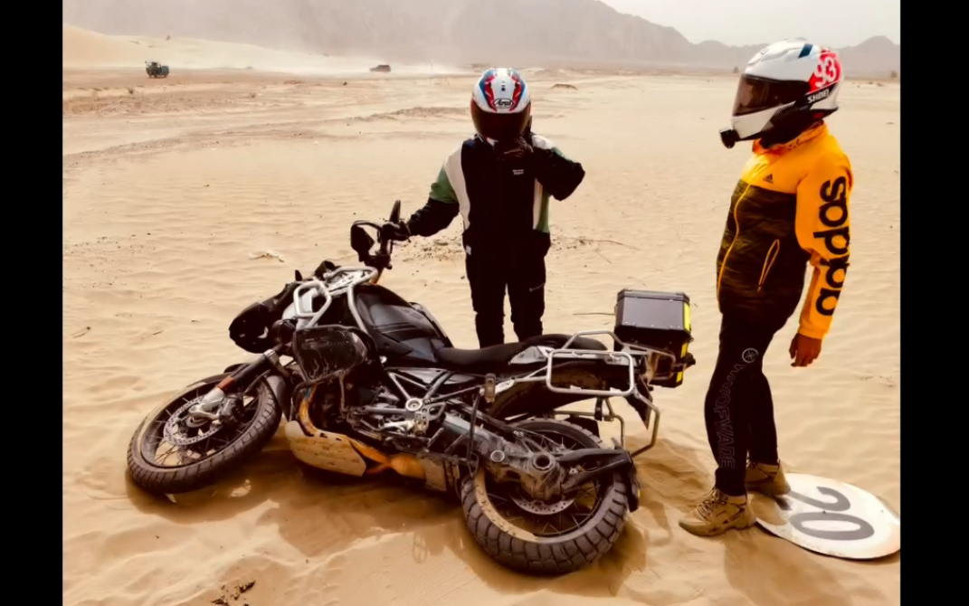 摩旅新疆 塔克拉玛干沙漠