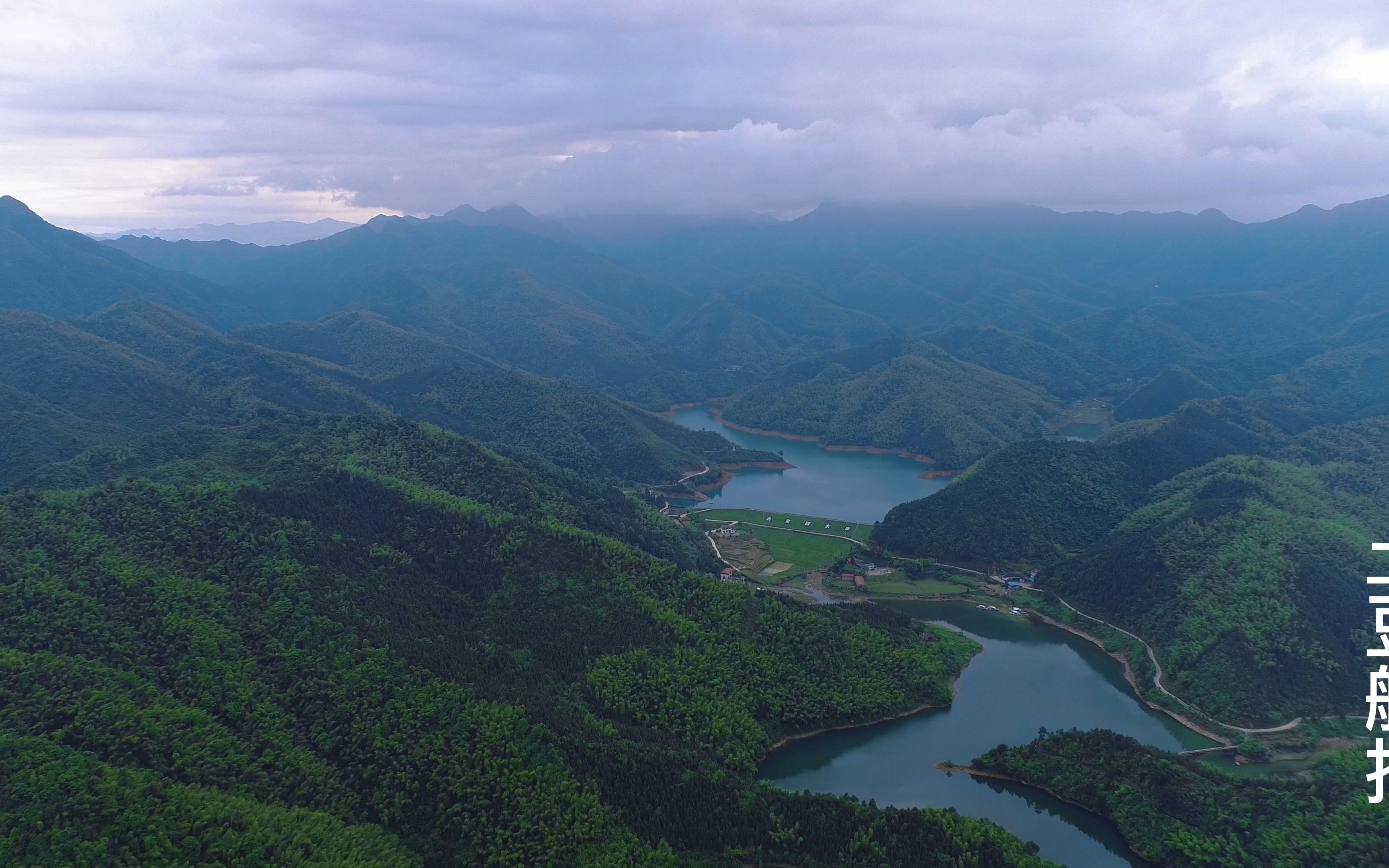 再航拍洞口县毓兰镇半江风景区哔哩哔哩bilibili