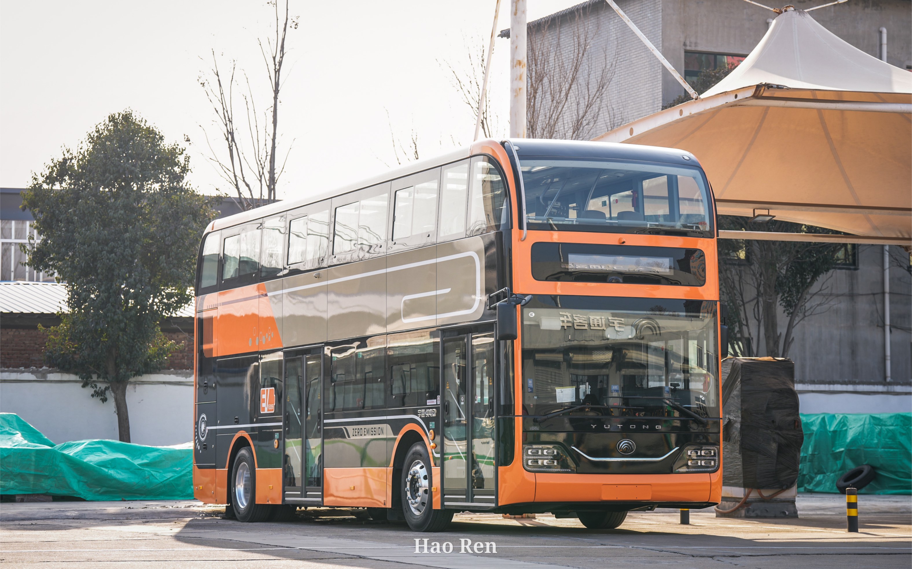 济南新宇通双层e10dd到达济南