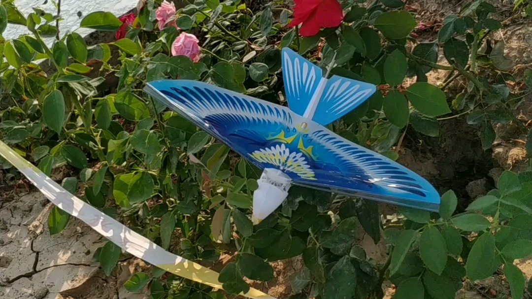 电动鲁班飞鸟扑翼电动飞鸽玩具