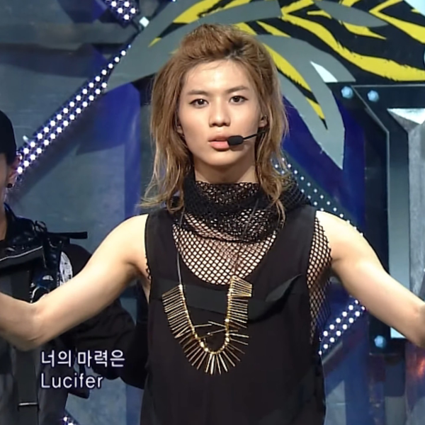 4K60FPS】SHINee-Lucifer(20100801）_哔哩哔哩_bilibili
