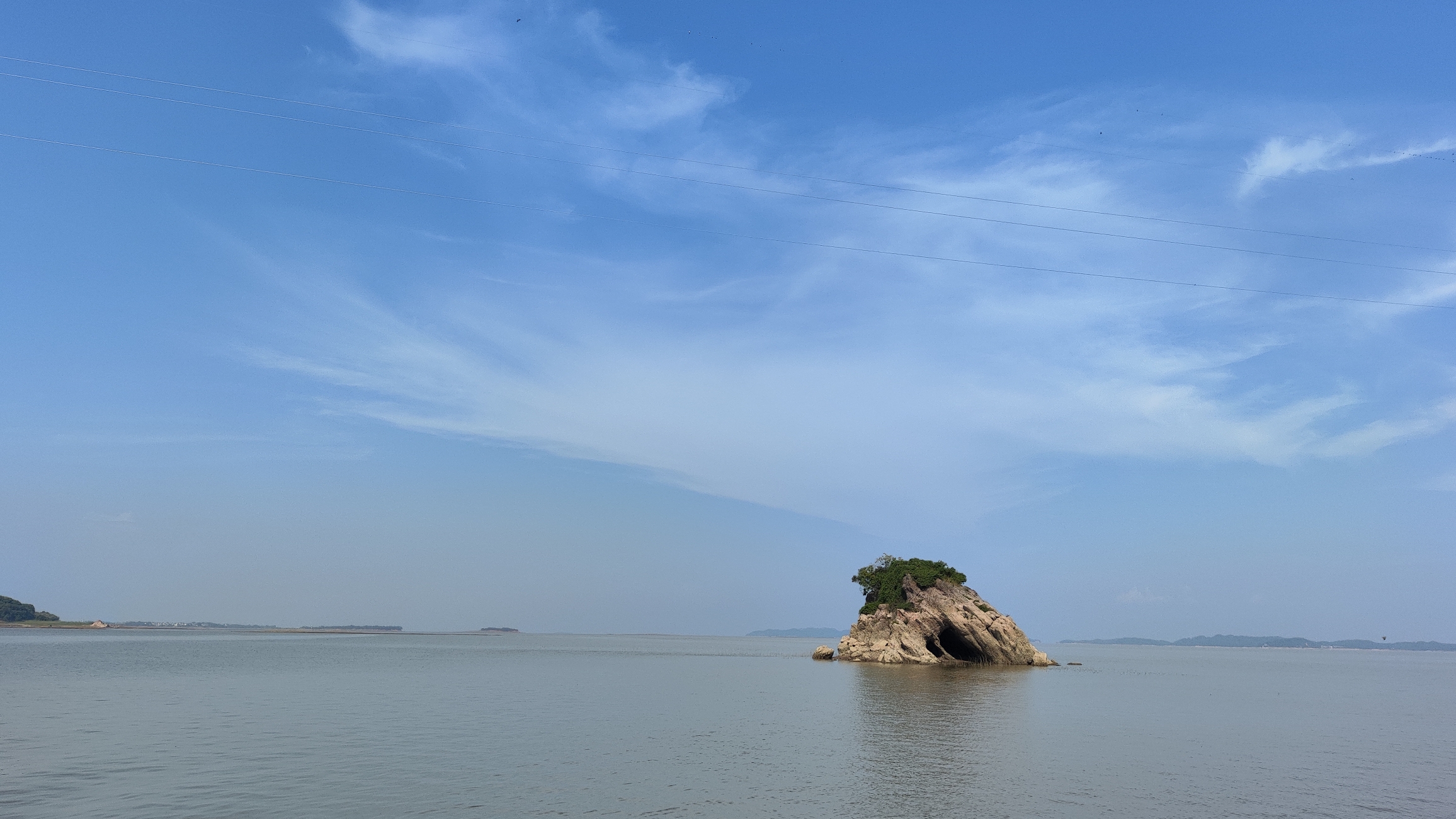 鄱阳湖岛上日出