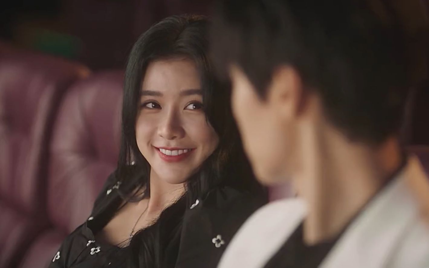 棋逢对手海王与海后的较量高手过招招招致命