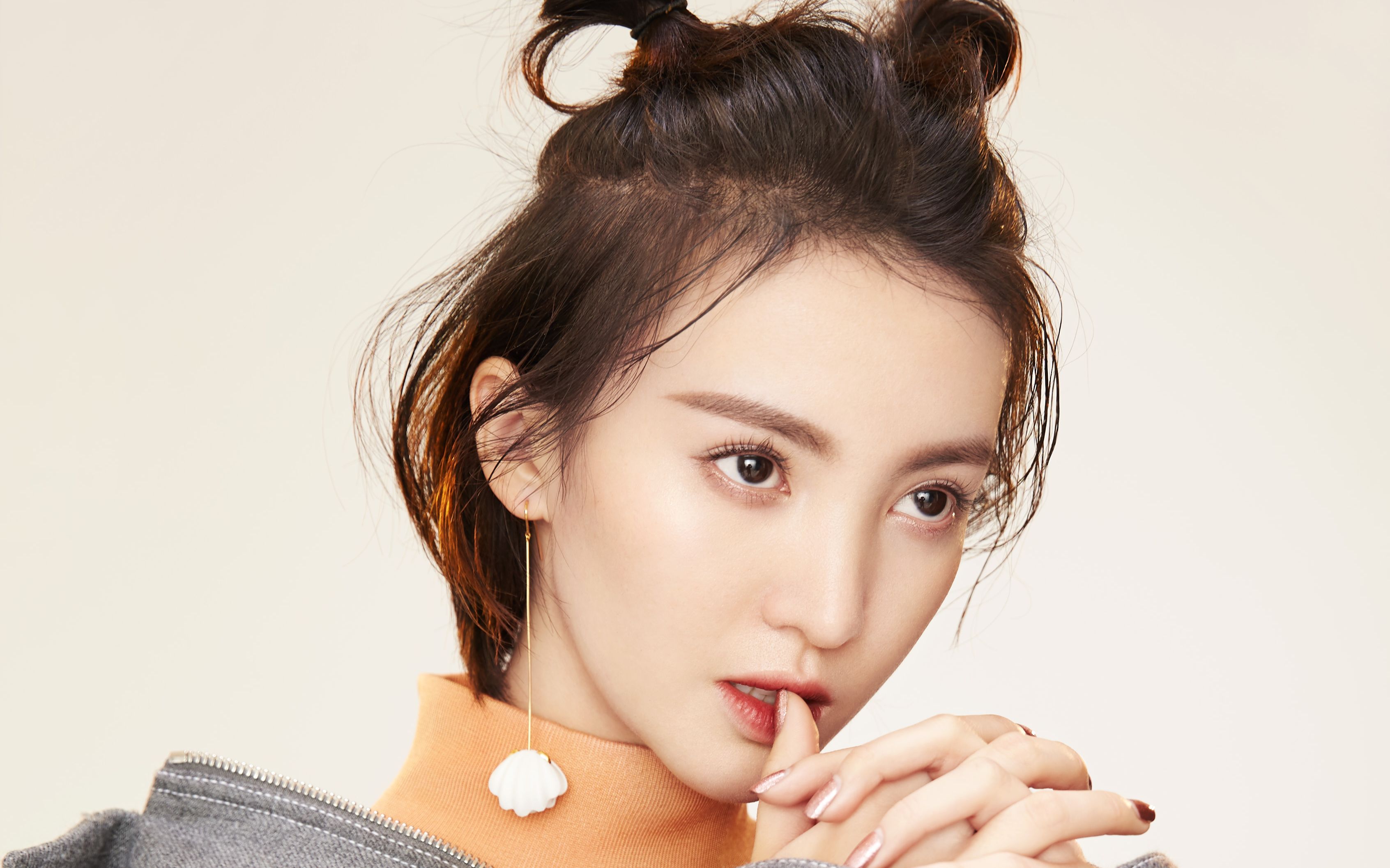 【小资chic】金晨:不如跳舞啊!_哔哩哔哩 (゜-゜)つロ 干杯~-bilibili