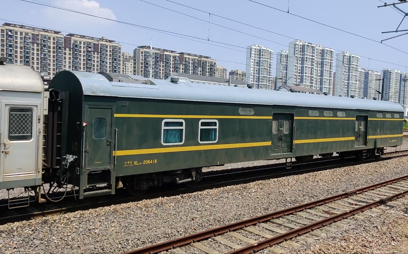 本务上局沪段hxd1d-0393 列尾ac380v行李25t_哔哩哔哩_bilibili