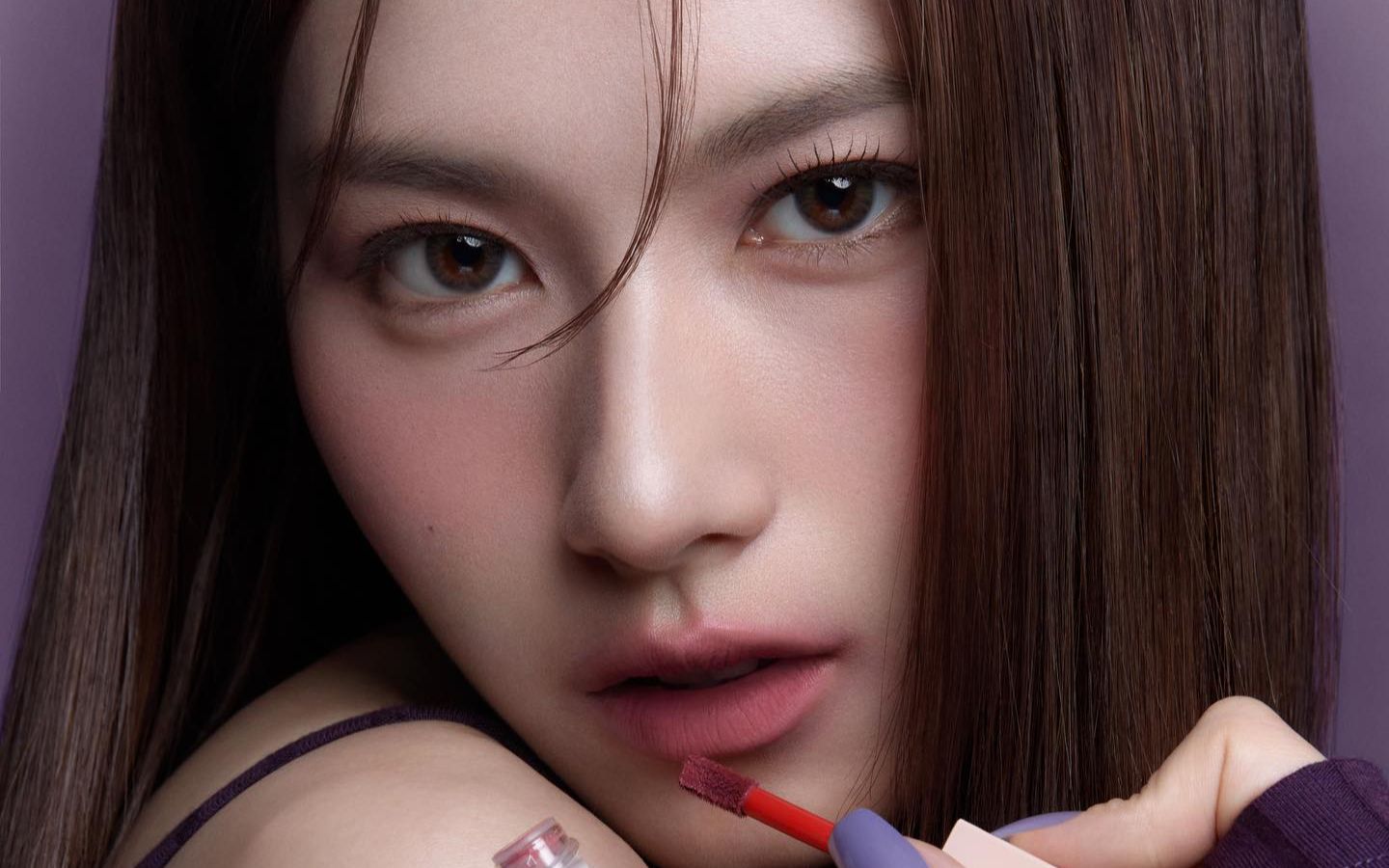 【twice】sana x espoir 2023 年秋冬美妆画报 紫色芭比 90