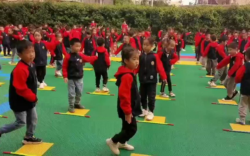 2022年宜兴市丁蜀镇均陶幼儿园大四运动会瞬间哔哩哔哩bilibili