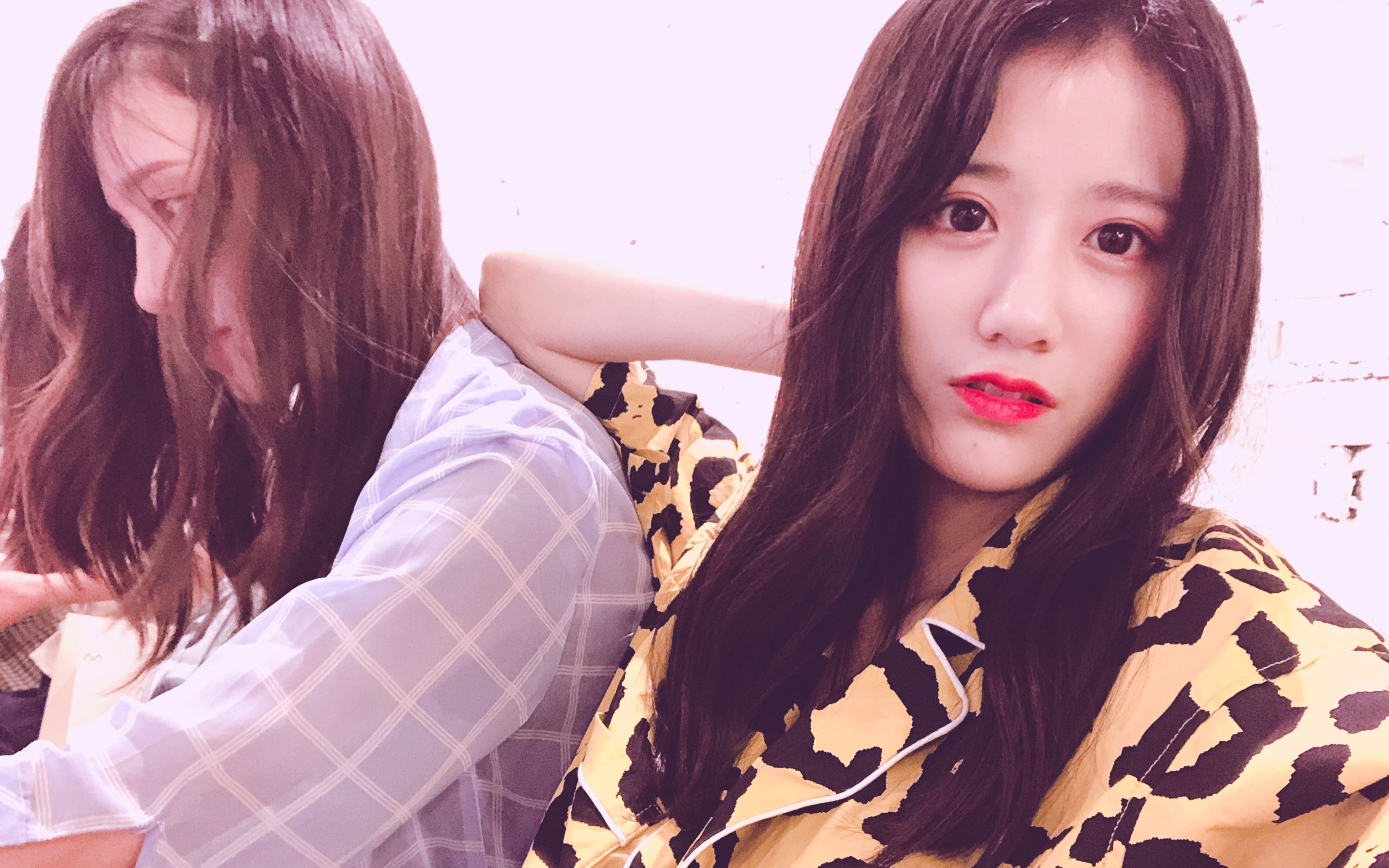 【gnz48左佳】久违的一起吃播_哔哩哔哩 (゜-゜)つロ 干杯~-bilibili