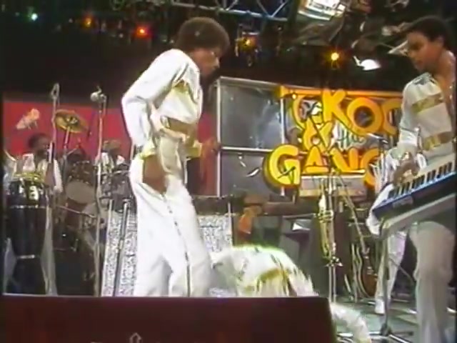 [图]Kool The Gang - Get Down on It 1982 (Live Musikladen)