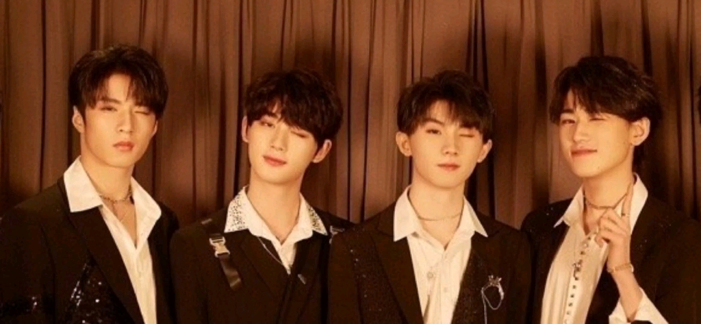 【文轩|马丁】源于"呑"引发的战争 由"～"结束