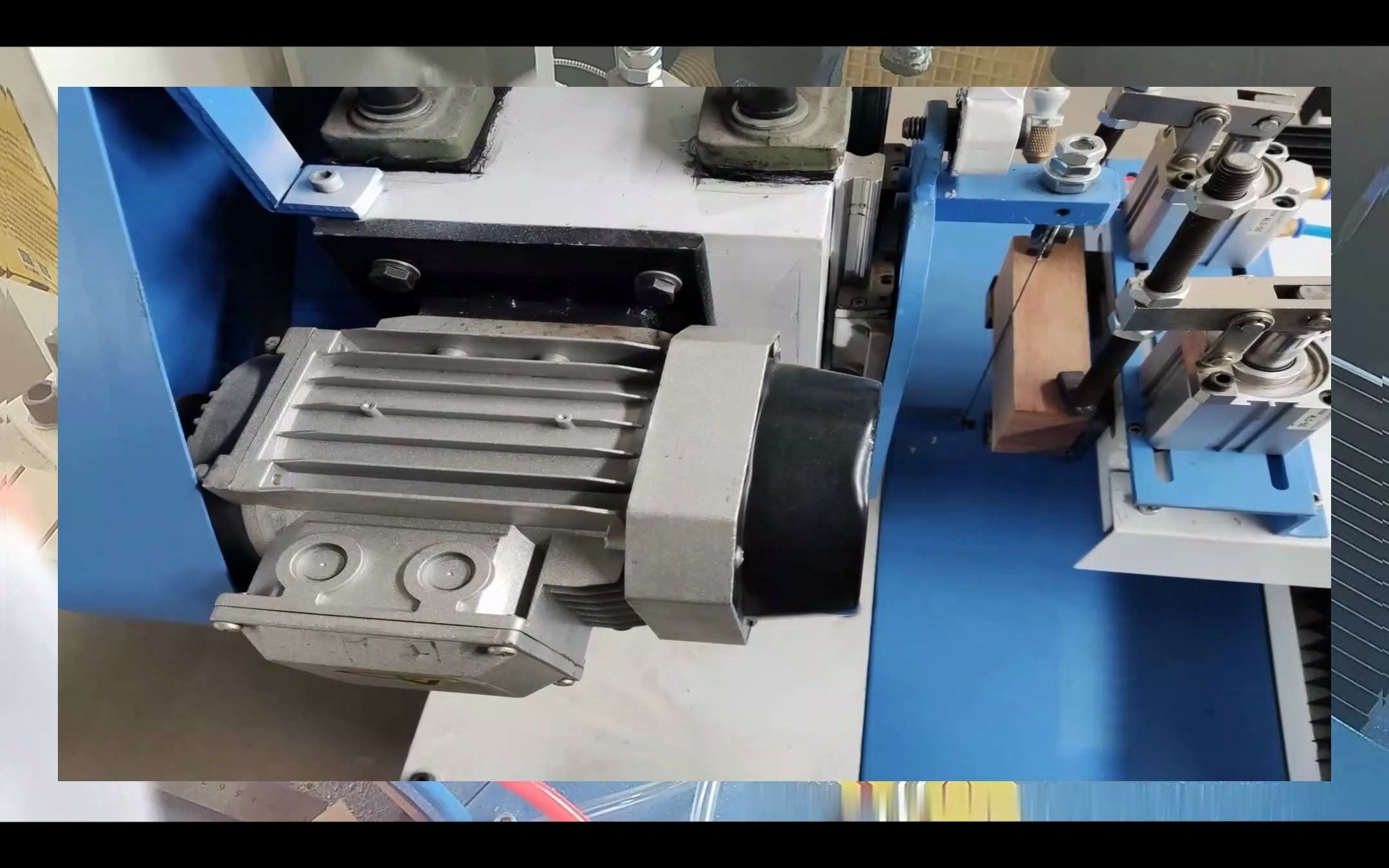 万能线锯机 板切割机性价比高